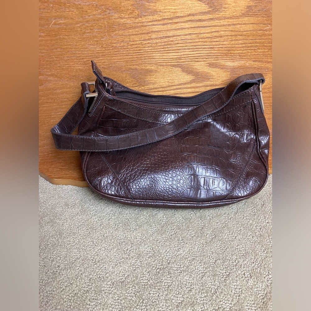 Liz&Co Brown “snakeskin” clutch purse